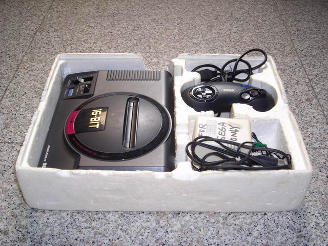 SEGA_Genesis_03.JPG